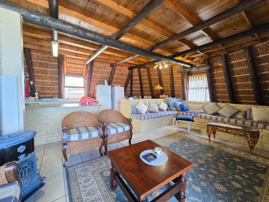 4 Bedroom Property for Sale in Stilbaai Wes Western Cape